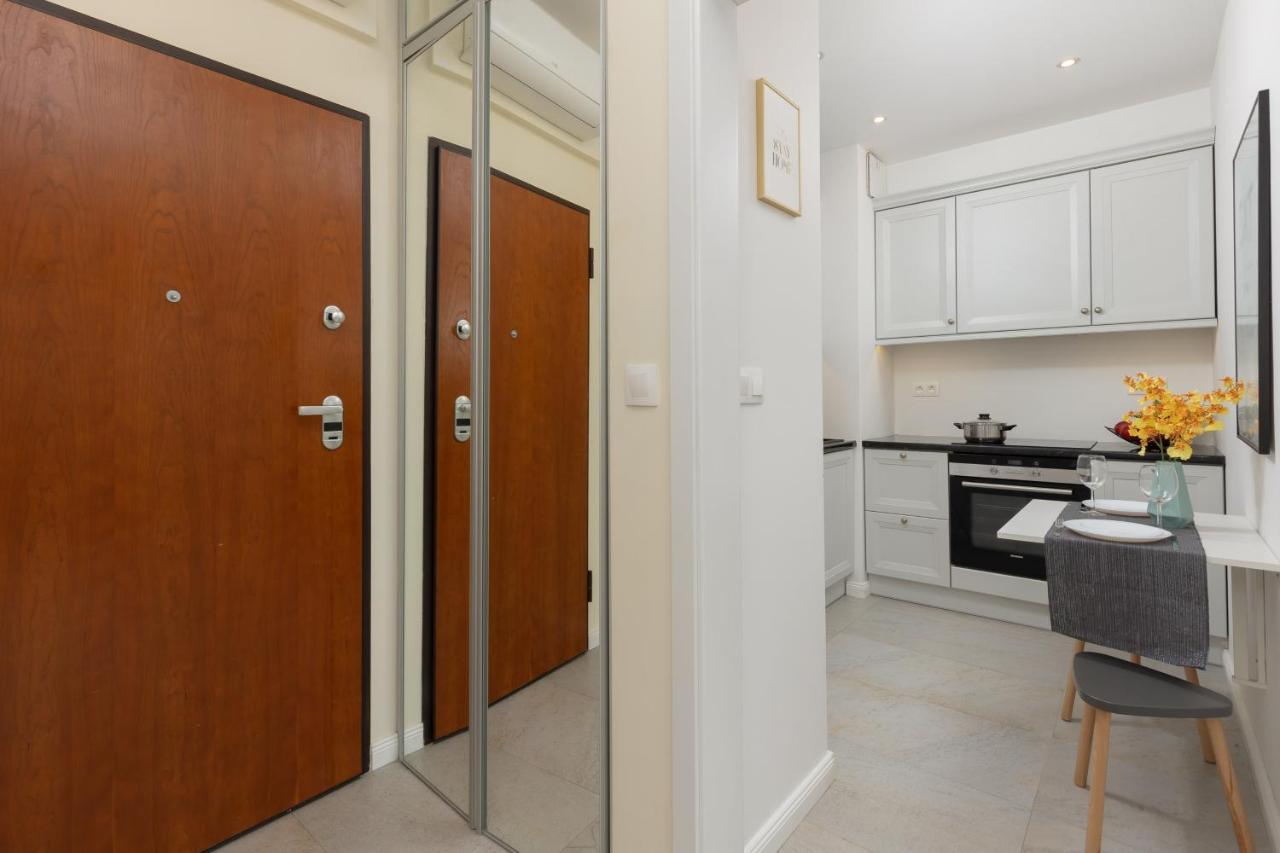 Niemcewicza Pet-Friendly Apartment By Noclegi Renters Varsavia Esterno foto